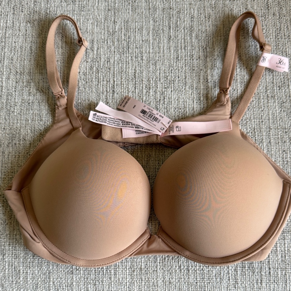 Victoria's Secret Bombshell Push-Up Bra